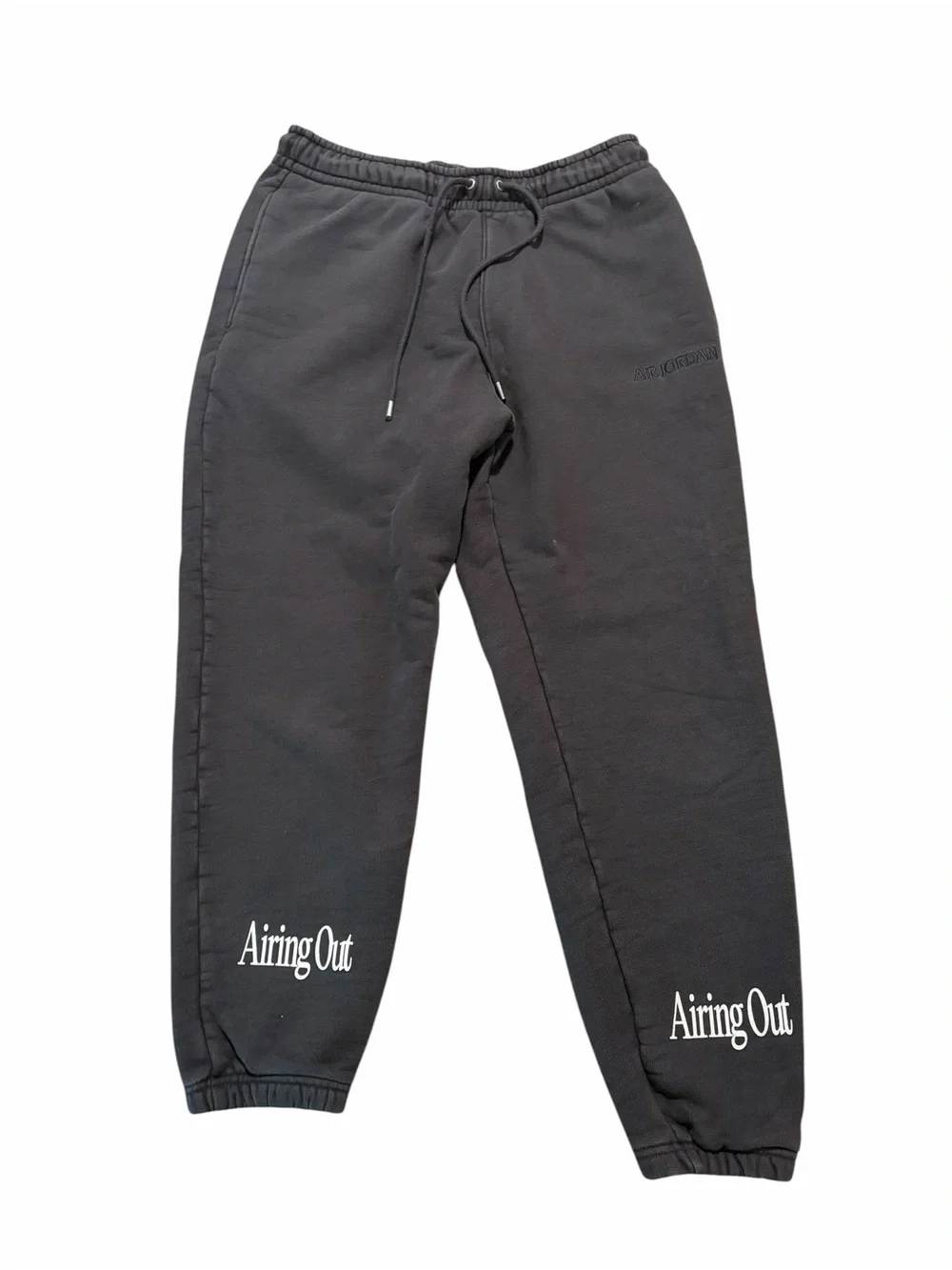 Air Jordan airing out mens L black sweatpants